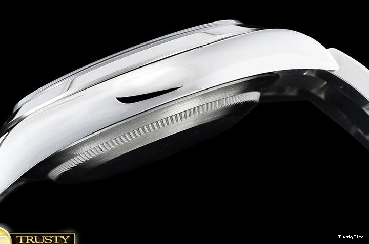 1004 ROLEXP1020 – Explorer TechFriendly 964